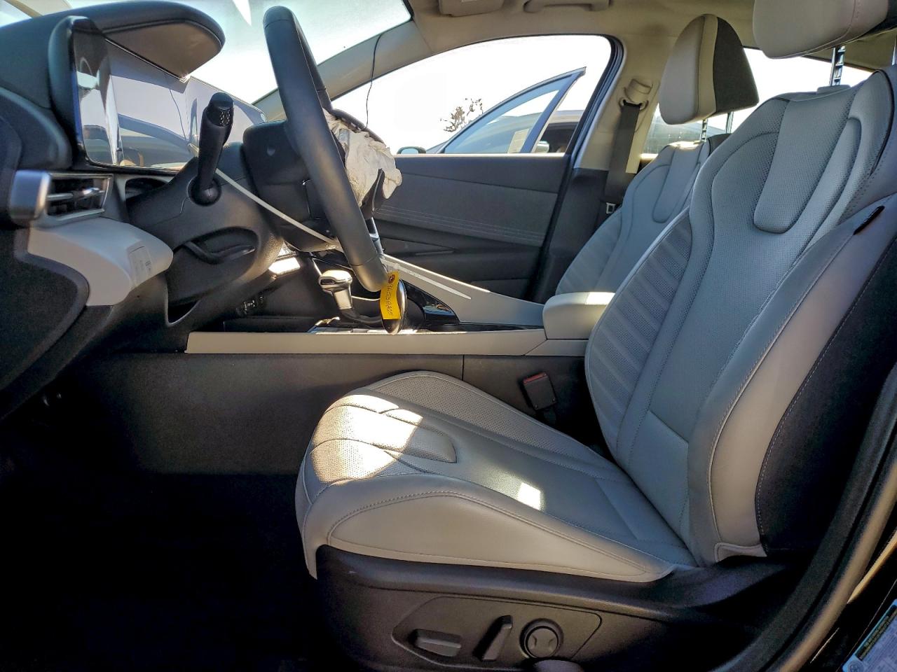 2025 HYUNDAI ELANTRA LIMITED photo 7