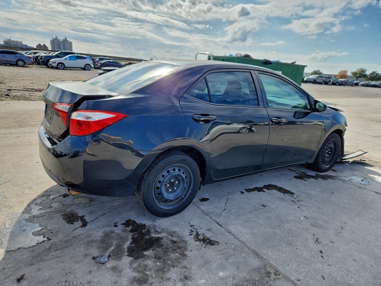 2015 TOYOTA COROLLA L photo 3