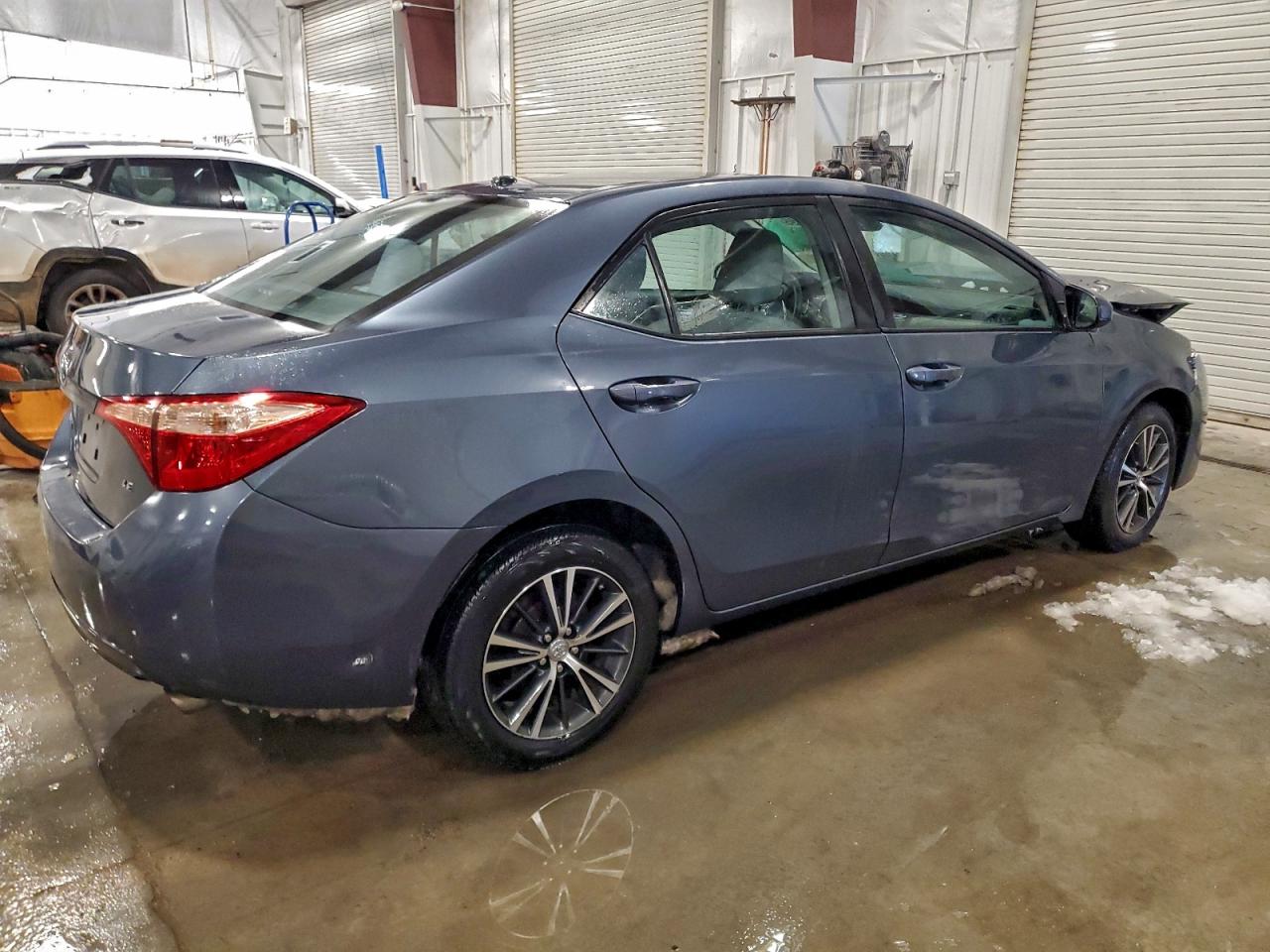 2017 TOYOTA COROLLA L photo 9