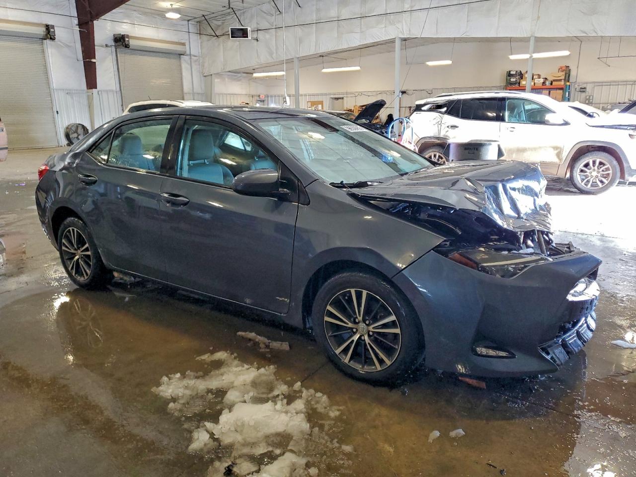 2017 TOYOTA COROLLA L photo 13