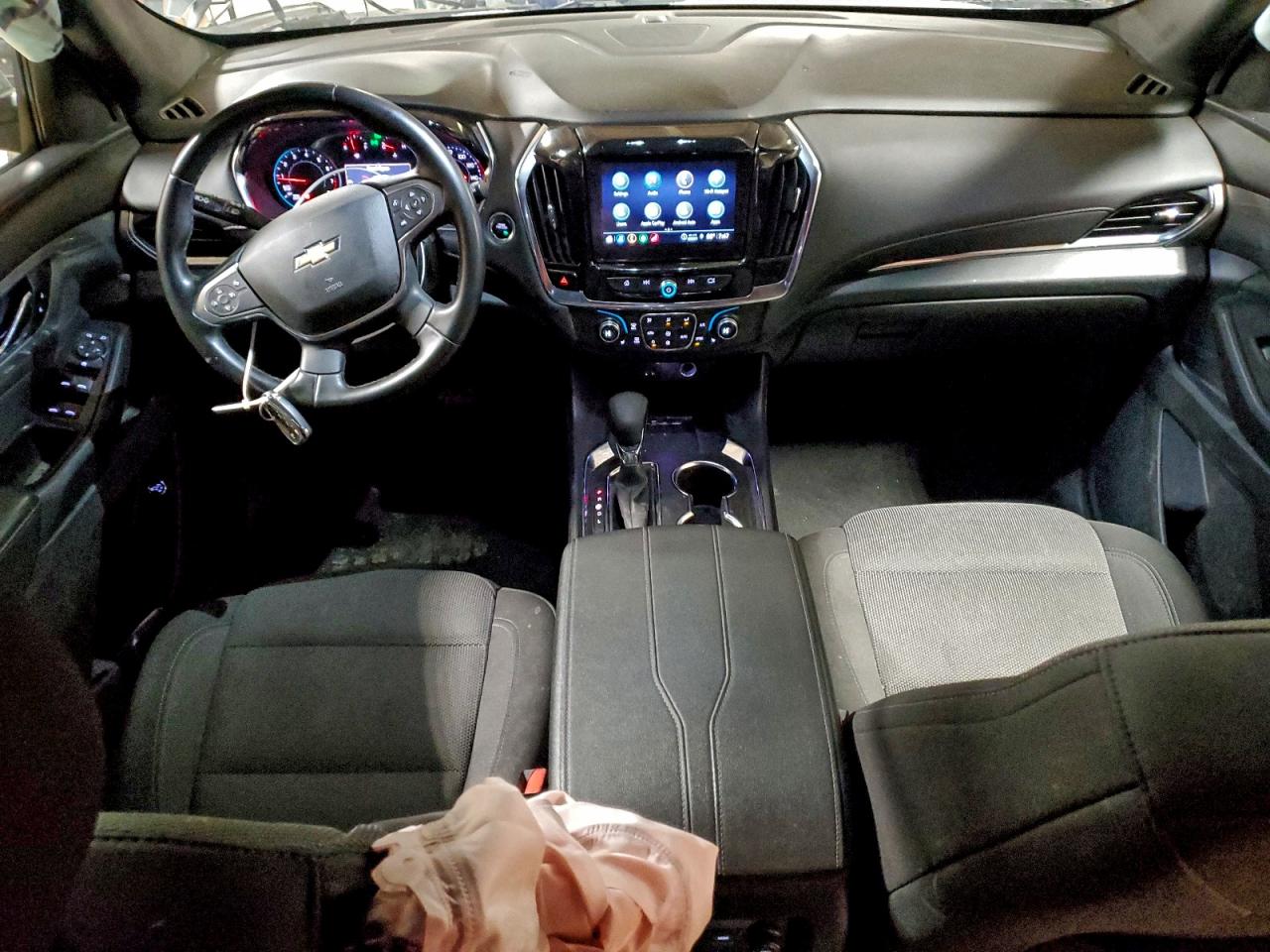 2023 CHEVROLET TRAVERSE LT photo 8