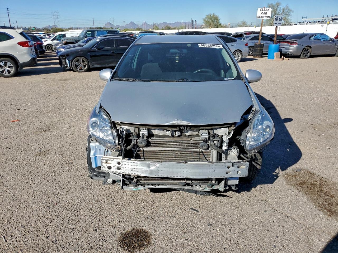 2011 TOYOTA PRIUS photo 9
