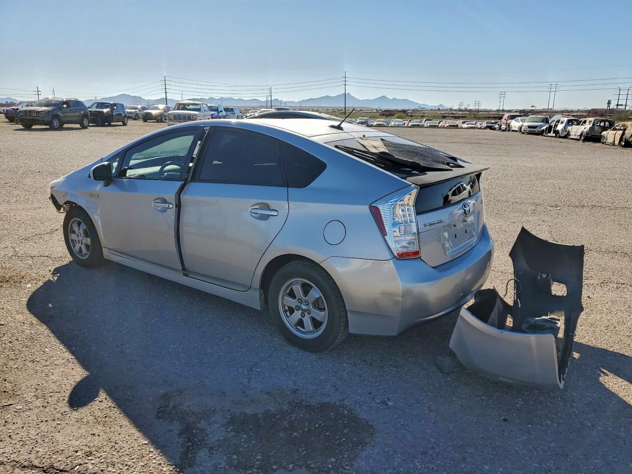 2011 TOYOTA PRIUS photo 3