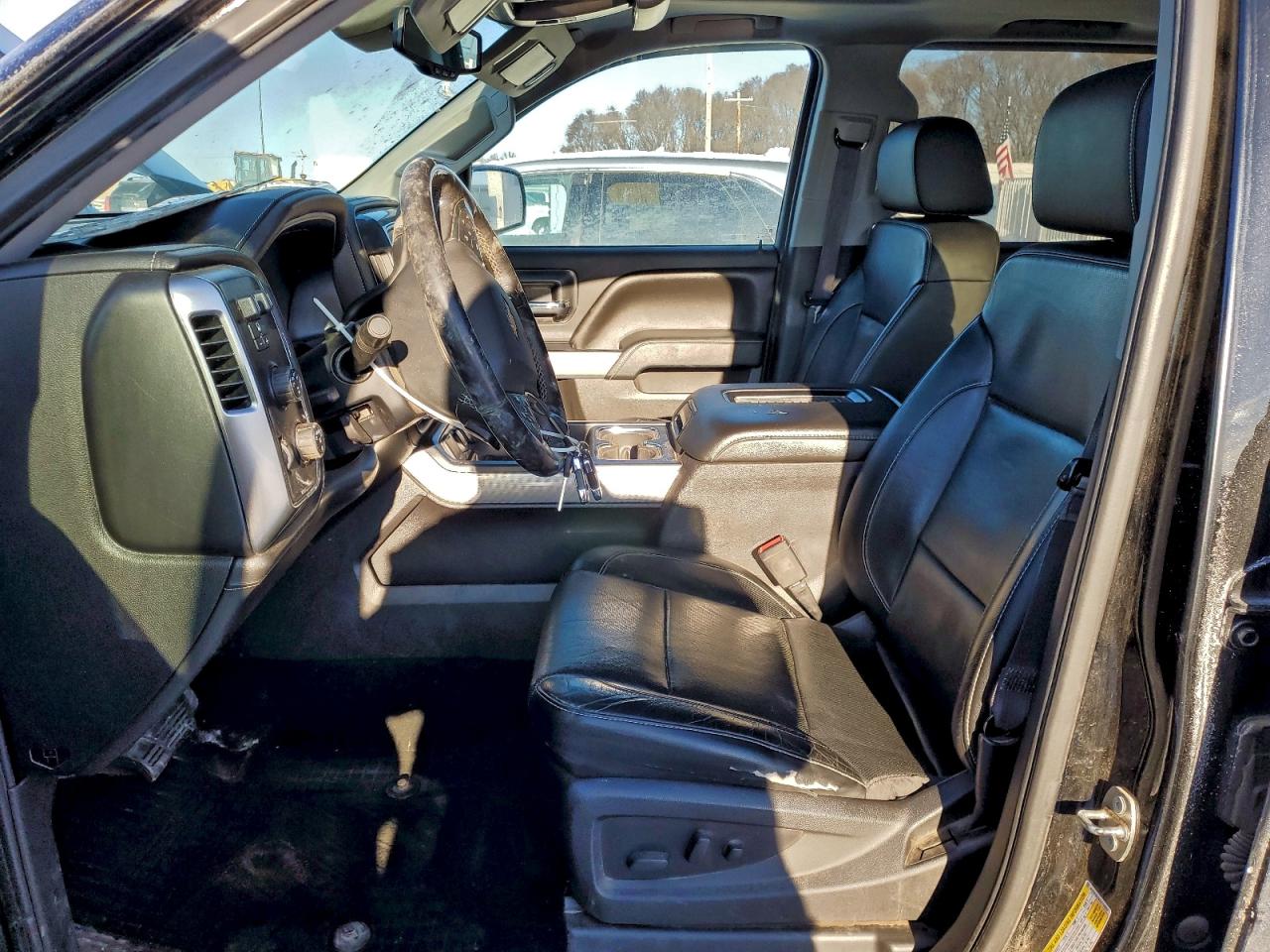 2016 CHEVROLET SILVERADO K1500 LTZ photo 7