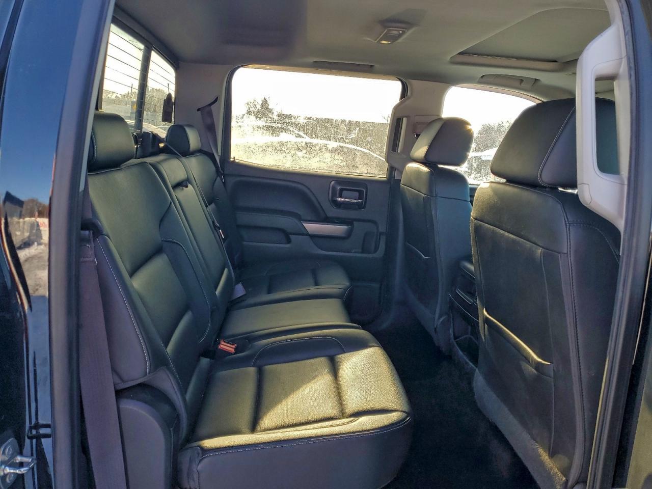 2016 CHEVROLET SILVERADO K1500 LTZ photo 10