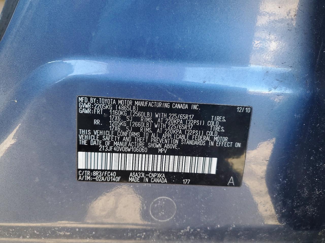 2011 TOYOTA RAV4 photo 13