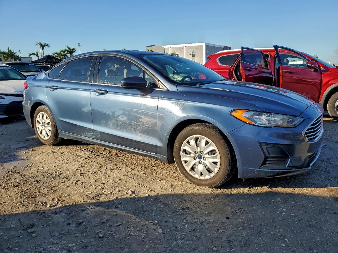 2019 FORD FUSION S photo 4