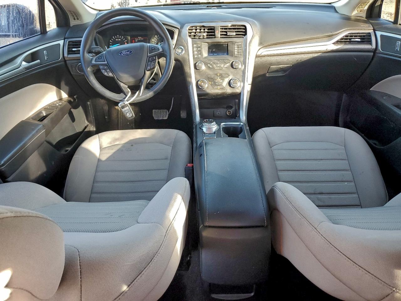 2019 FORD FUSION S photo 8
