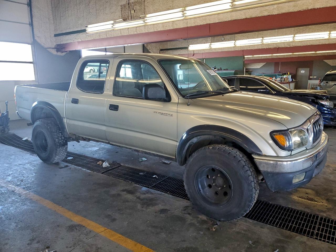 2001 TOYOTA TACOMA DOUBLE CAB photo 7