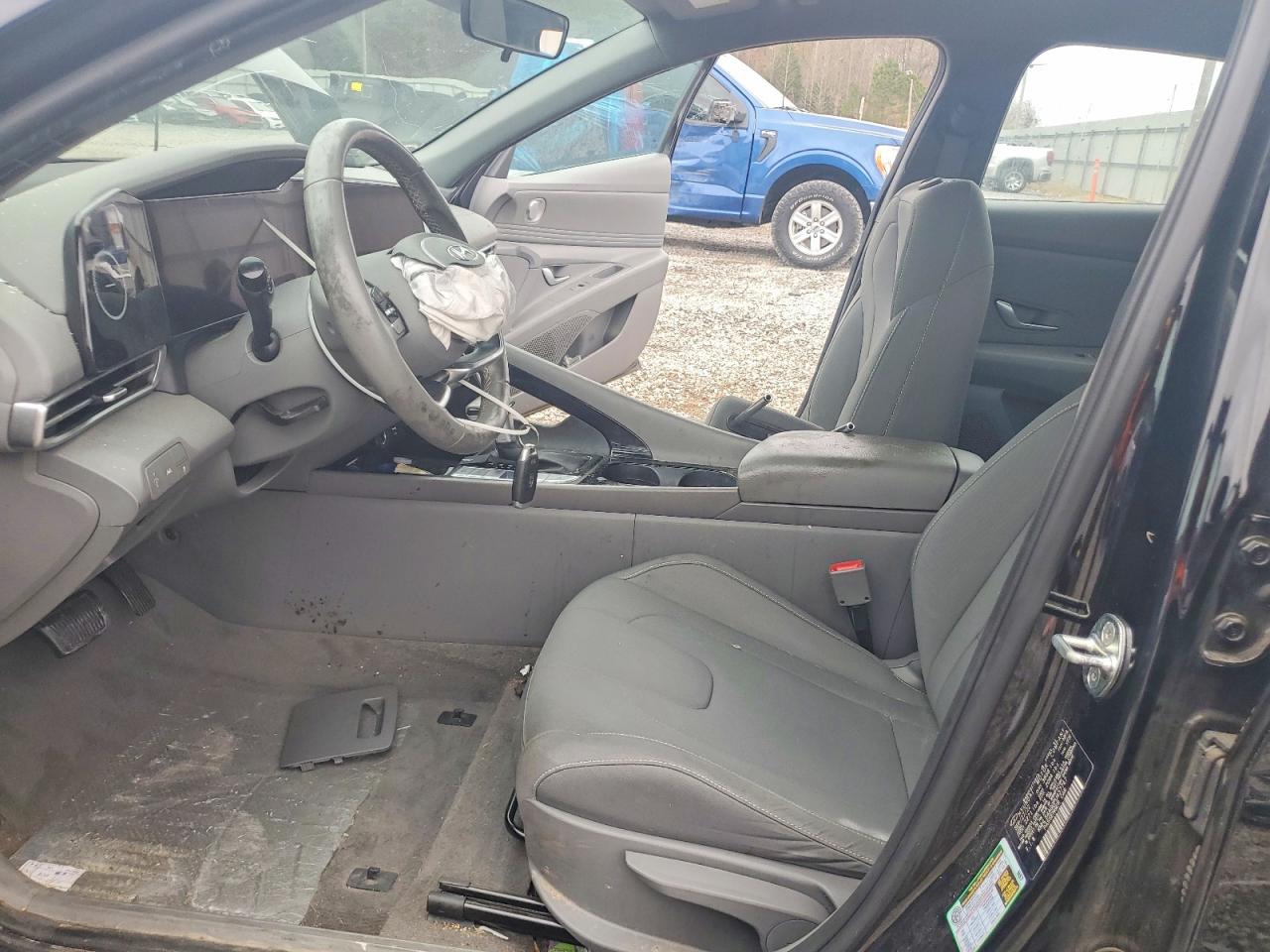 2023 HYUNDAI ELANTRA SEL photo 13