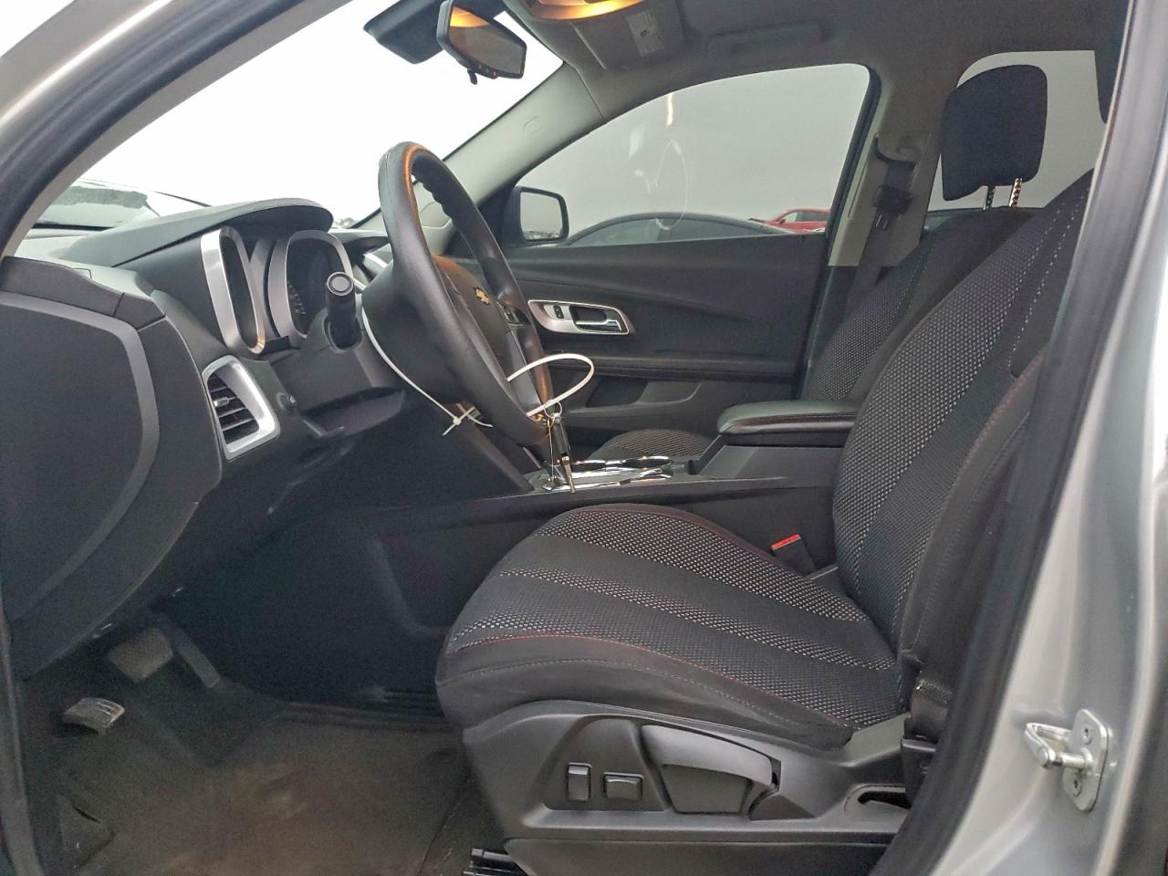 2017 CHEVROLET EQUINOX LS photo 13