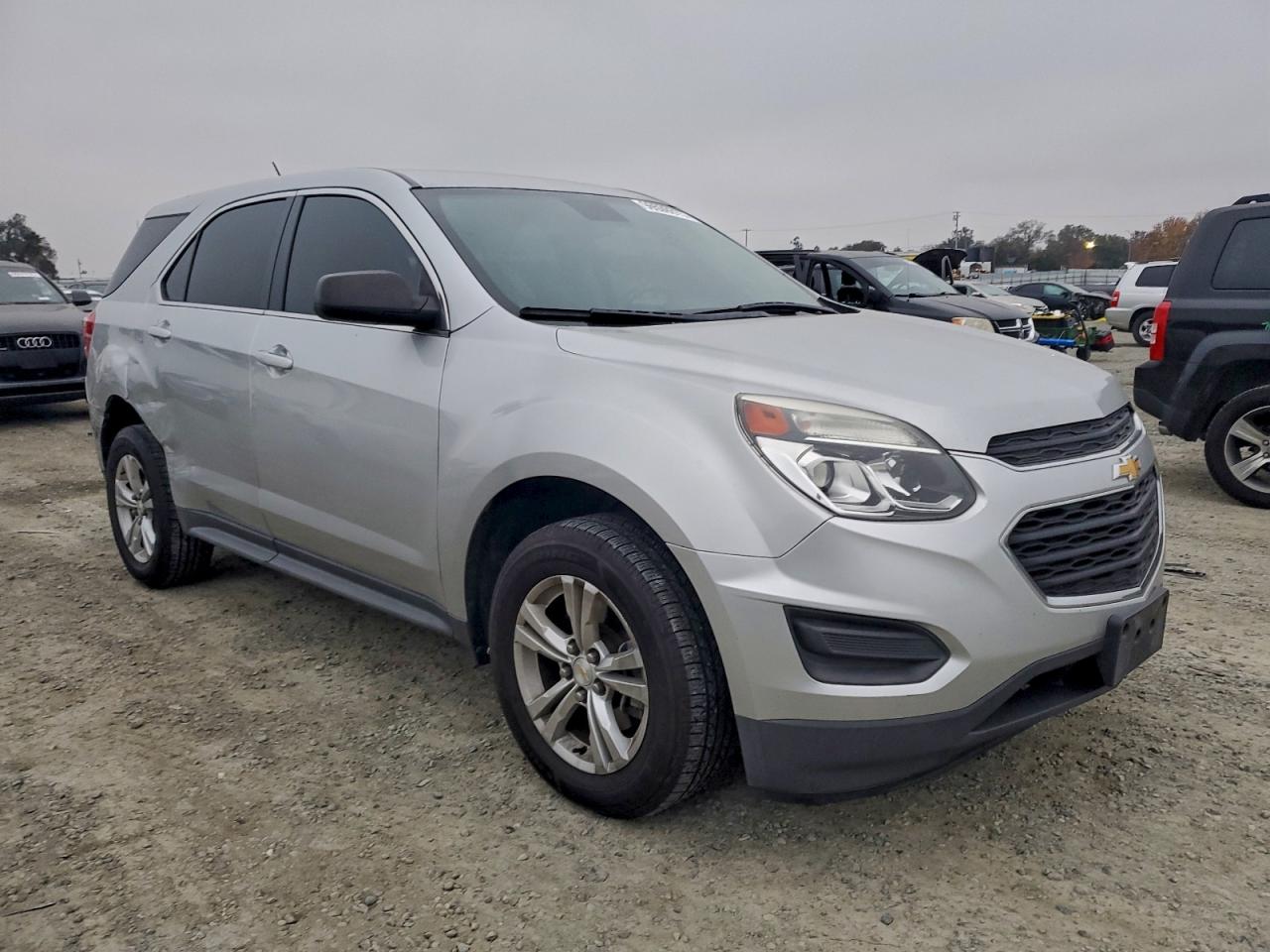 2017 CHEVROLET EQUINOX LS photo 7