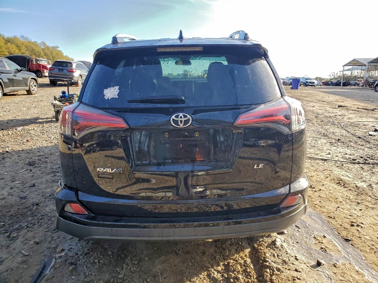 2017 TOYOTA RAV4 LE photo 11