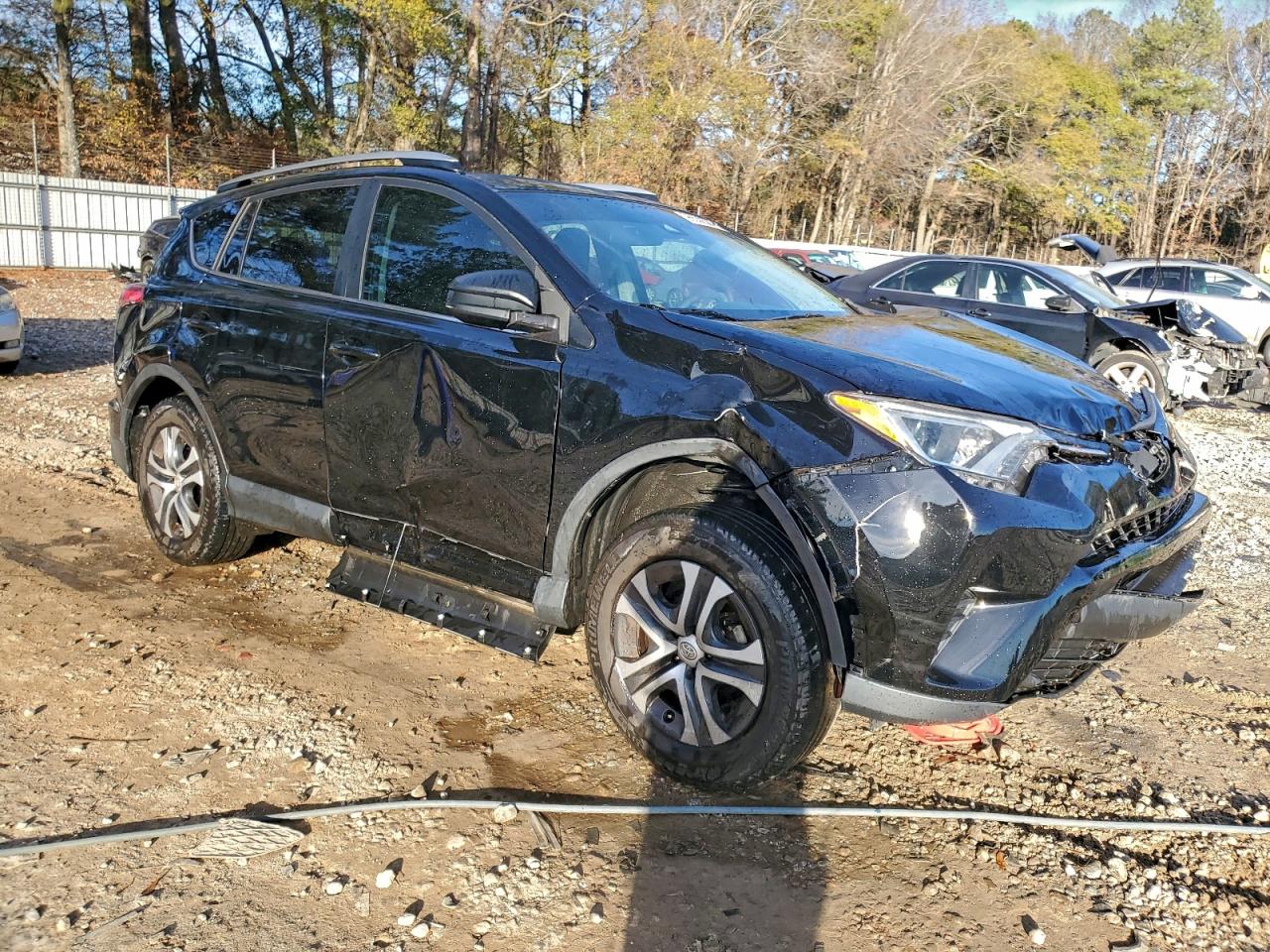2017 TOYOTA RAV4 LE photo 7