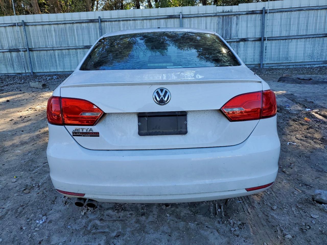 2013 VOLKSWAGEN JETTA BASE photo 6