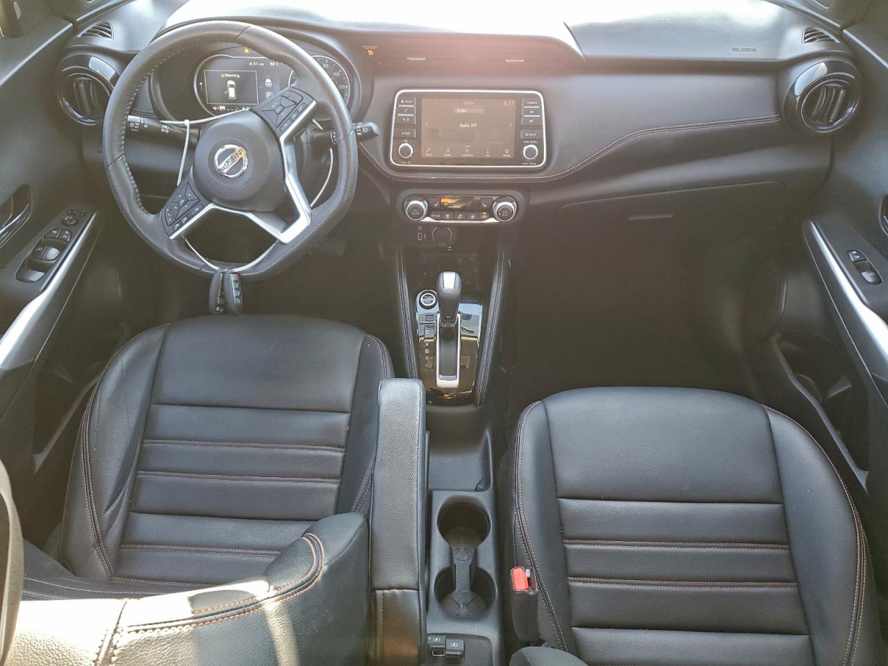 2018 NISSAN KICKS S photo 8