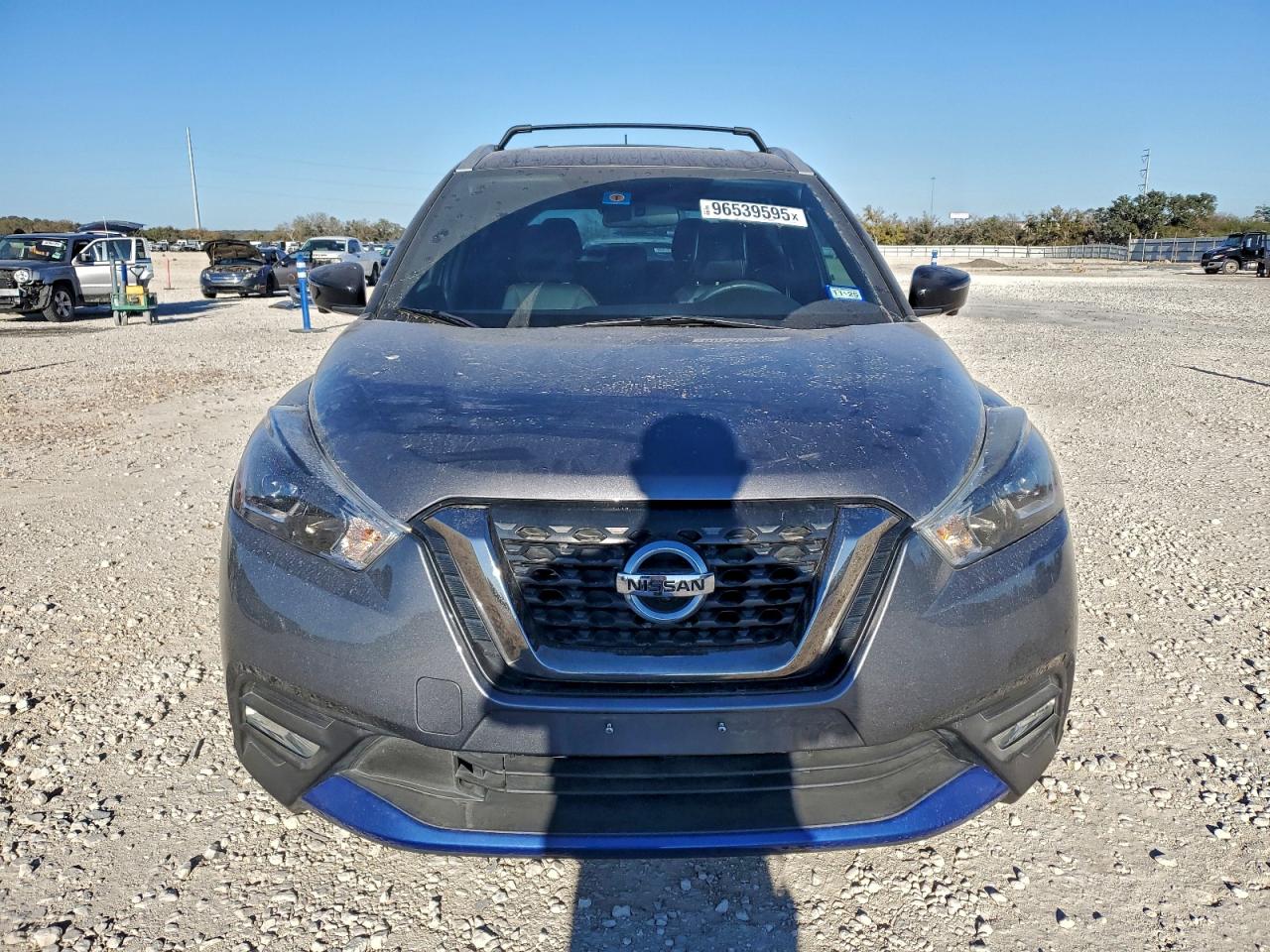 2018 NISSAN KICKS S photo 5