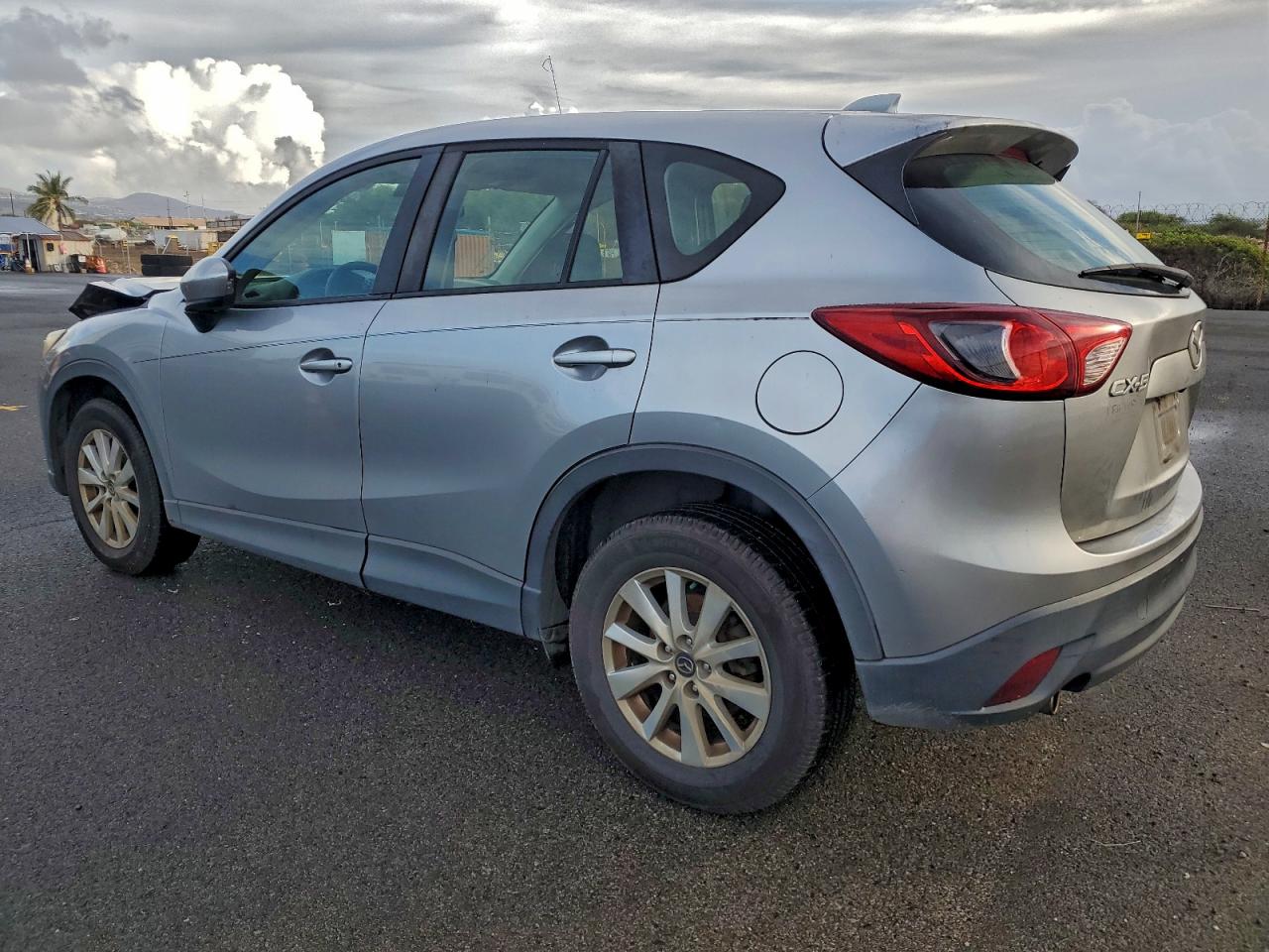2014 MAZDA CX-5 SPORT photo 2