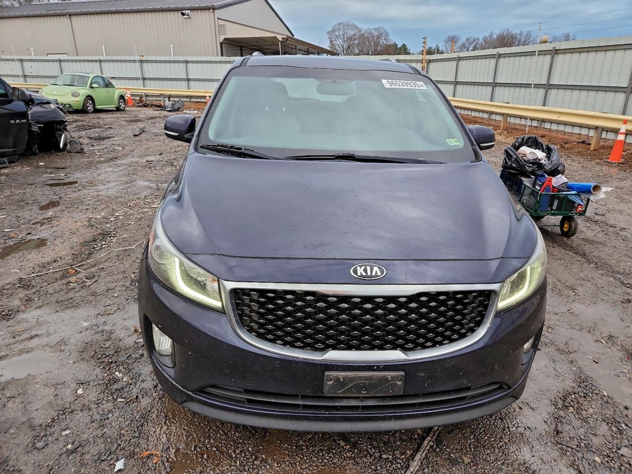 2018 KIA SEDONA EX photo 5