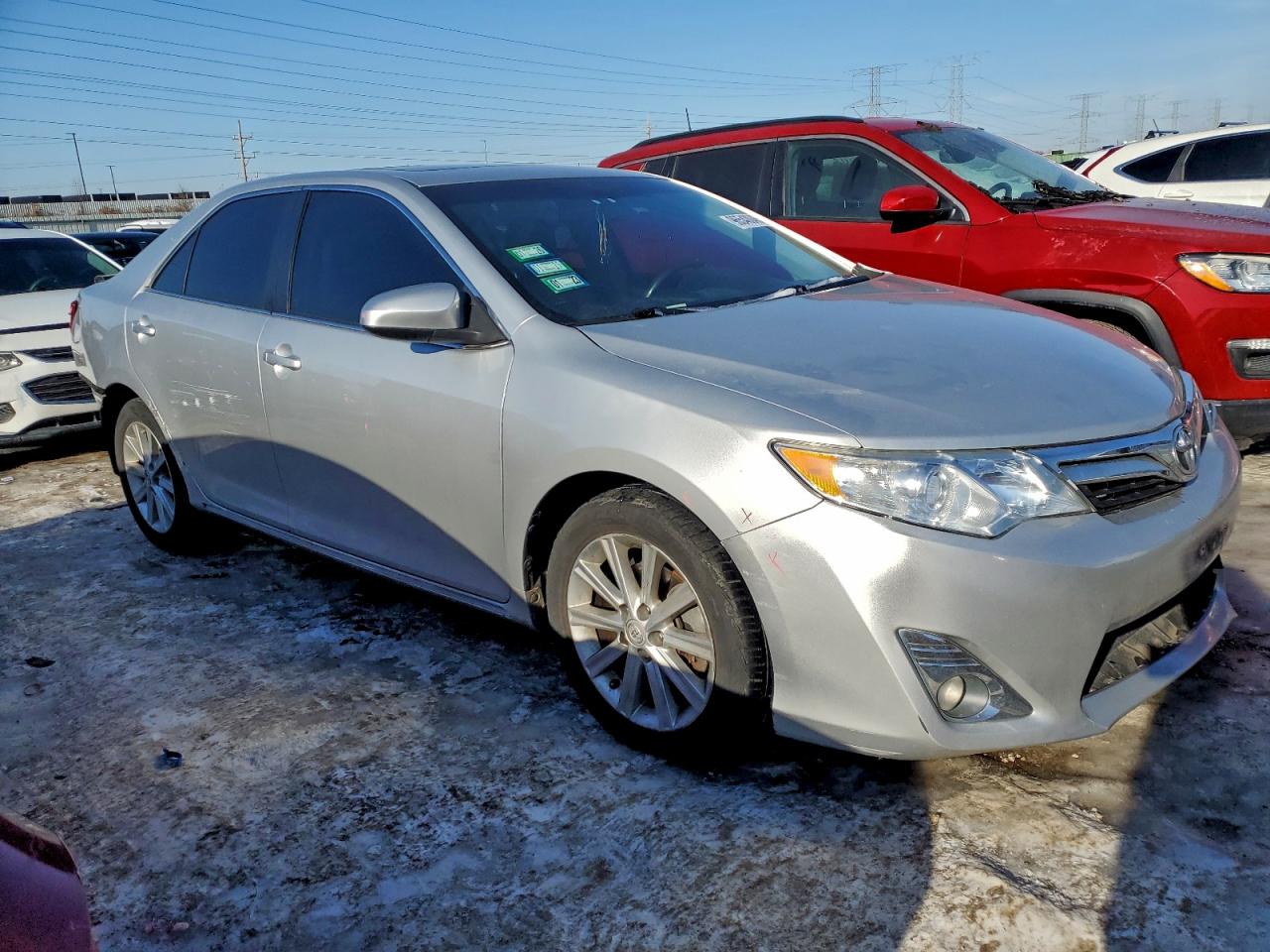 2012 TOYOTA CAMRY SE photo 4