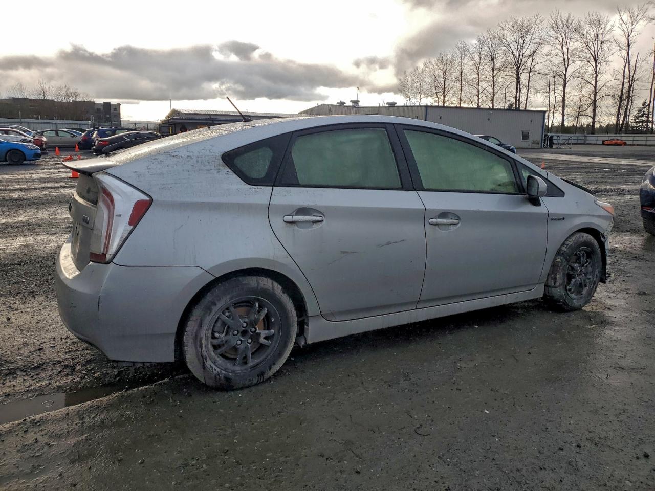 2015 TOYOTA PRIUS photo 3