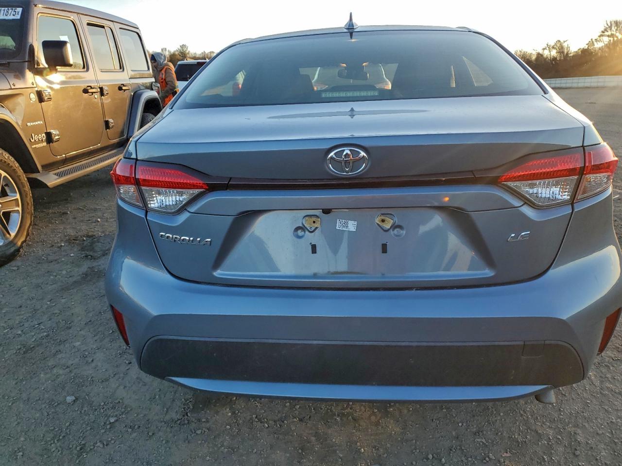 2020 TOYOTA COROLLA LE photo 11