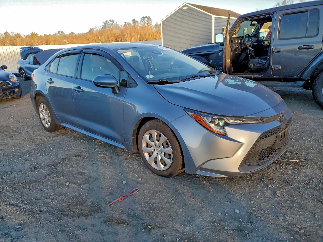 2020 TOYOTA COROLLA LE photo 7