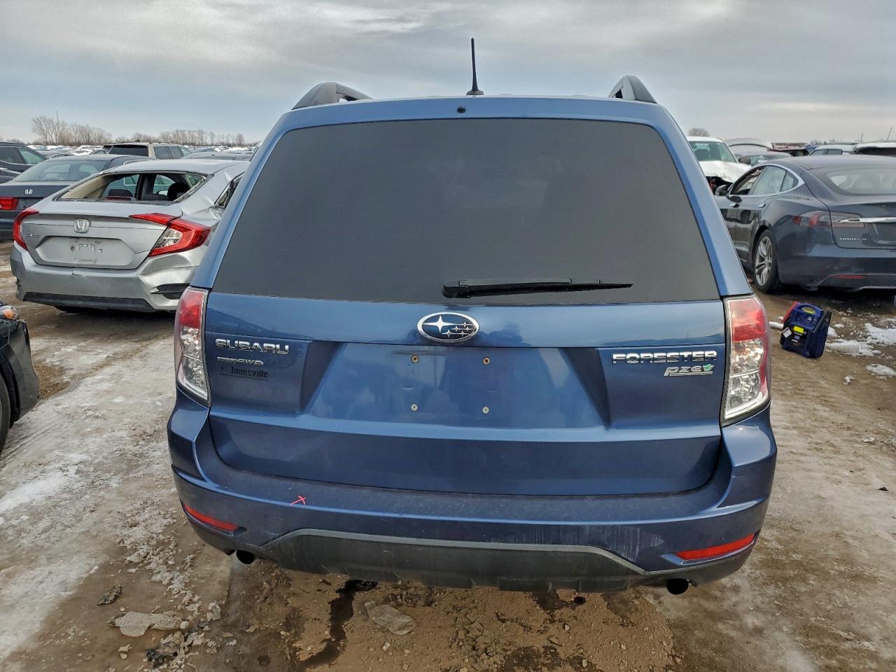 2013 SUBARU FORESTER 2.5X PREMIUM photo 6