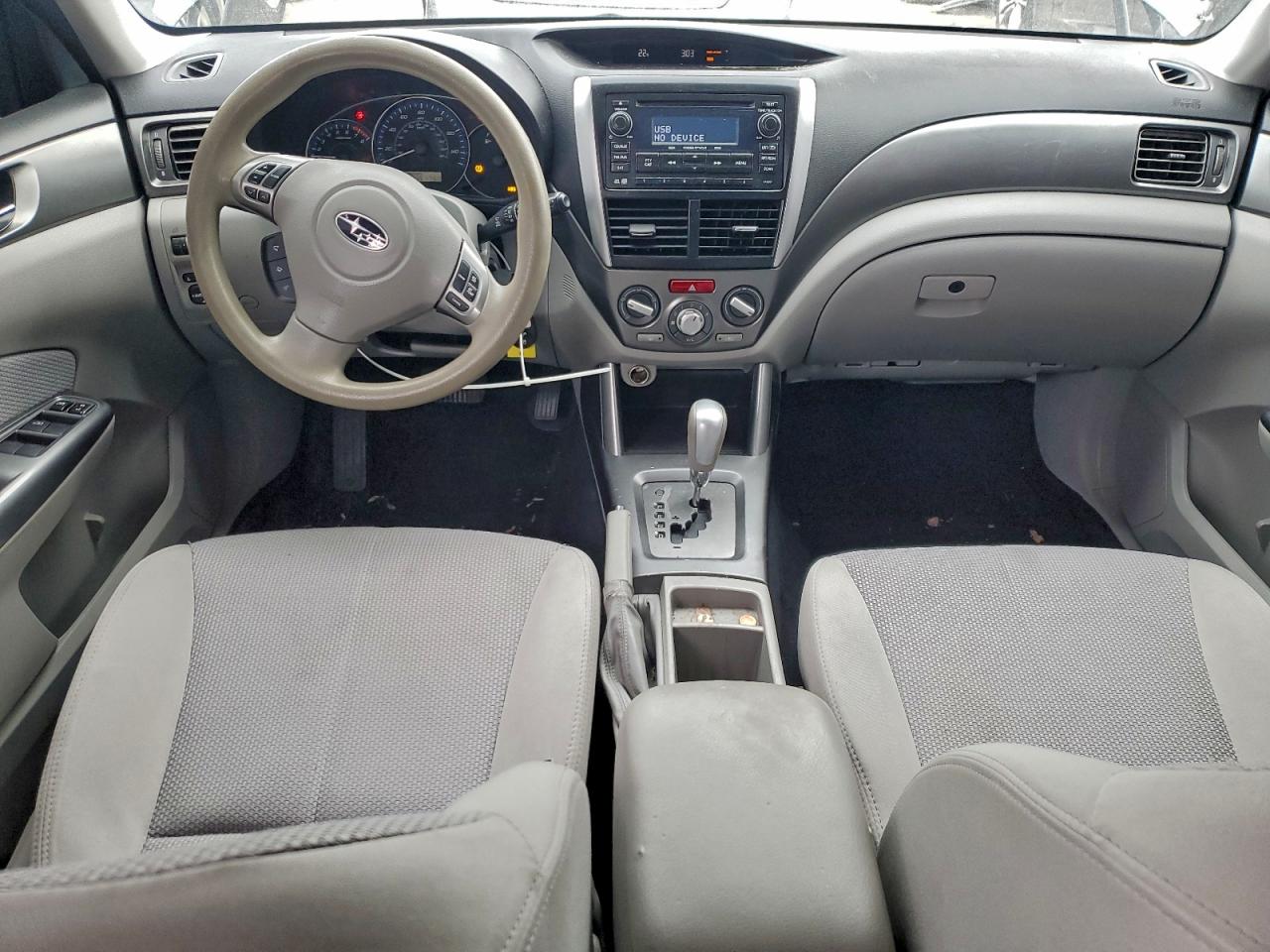 2013 SUBARU FORESTER 2.5X PREMIUM photo 8