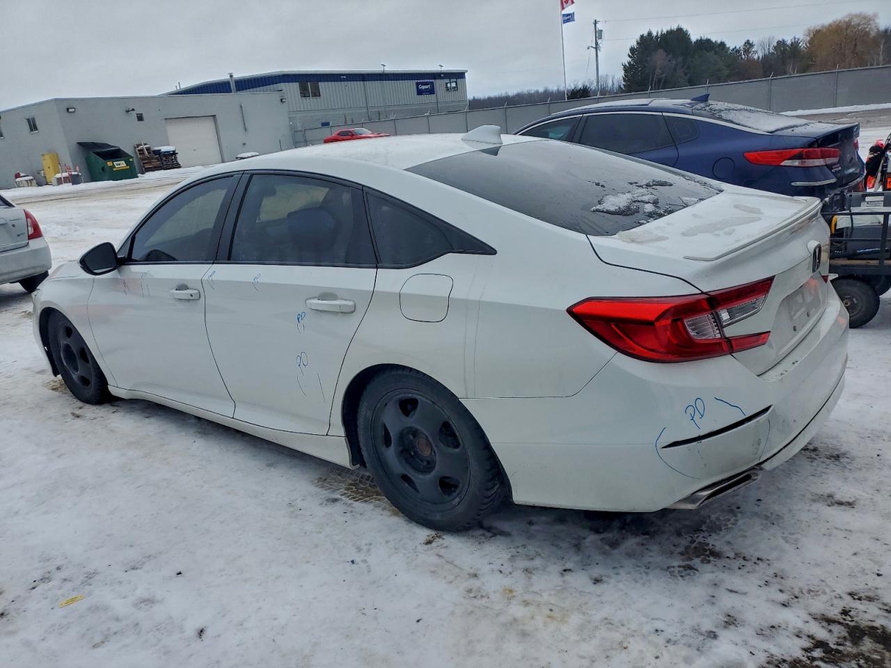 2020 HONDA ACCORD SPORT photo 2