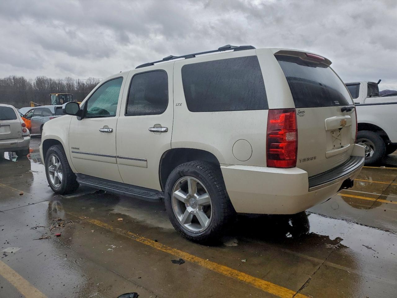 2012 CHEVROLET TAHOE C1500 LTZ photo 3