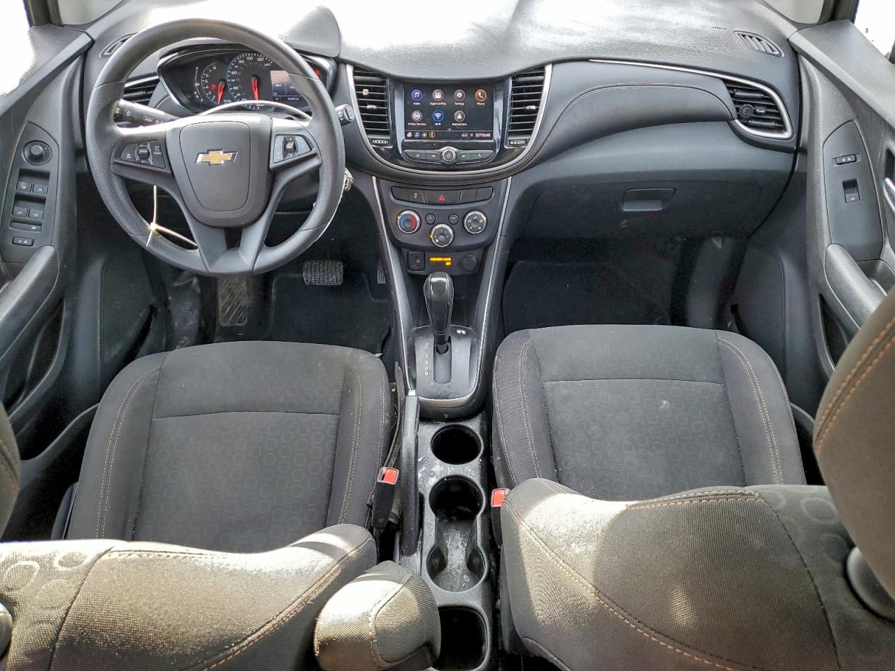 2020 CHEVROLET TRAX LS photo 8
