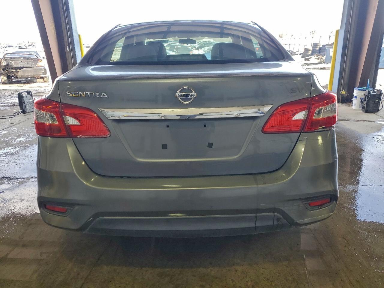 2019 NISSAN SENTRA S photo 6