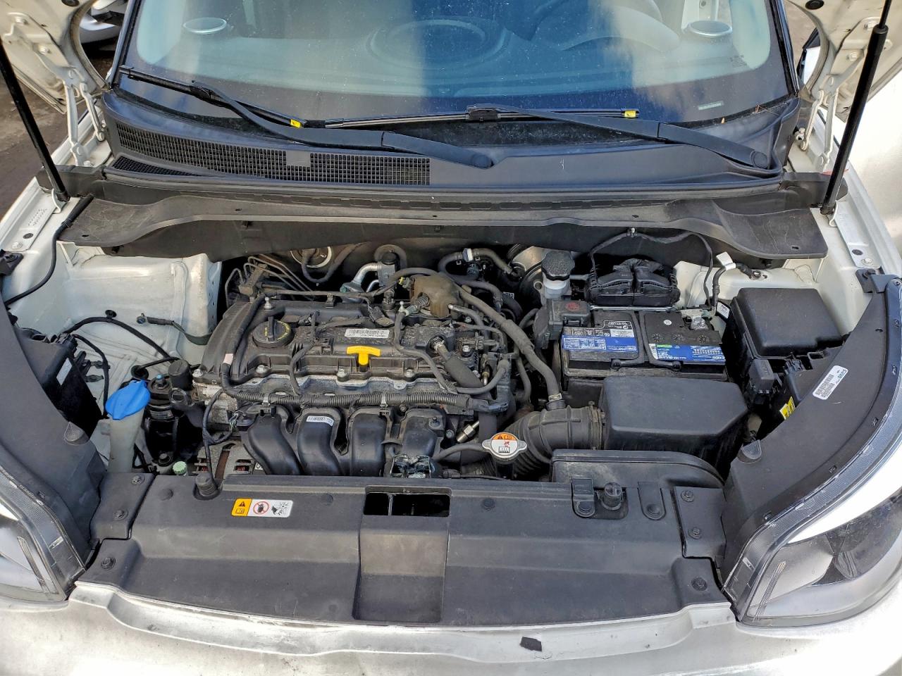 2016 KIA SOUL + photo 11