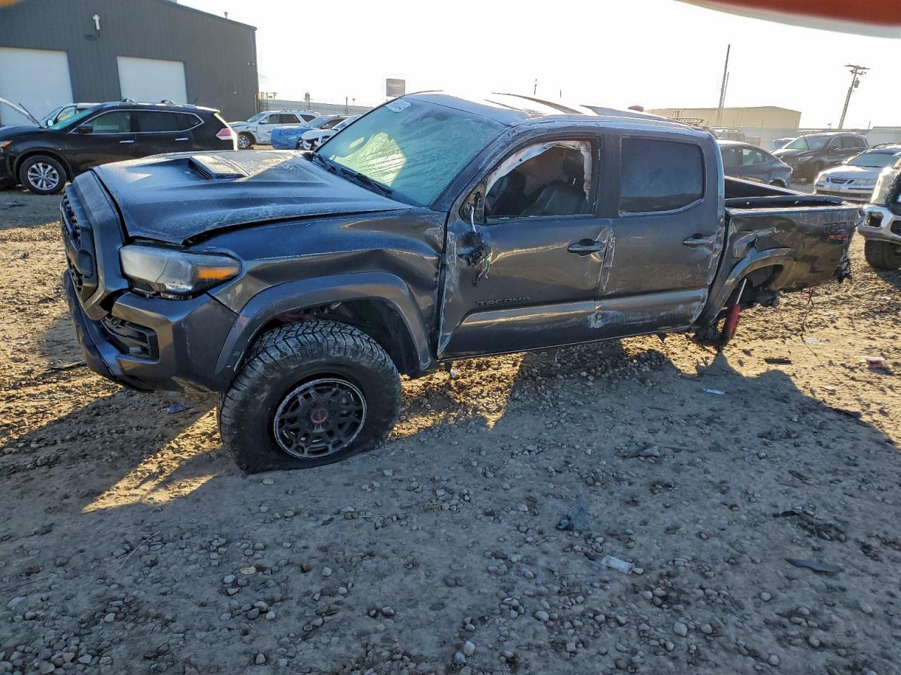 2022 TOYOTA TACOMA DOUBLE CAB — REAR END damage — photo 1