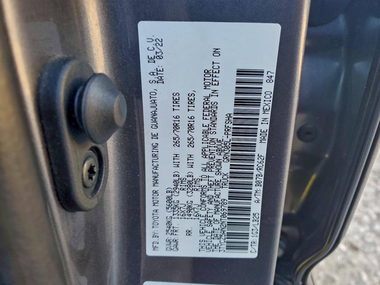 2022 TOYOTA TACOMA DOUBLE CAB photo 13