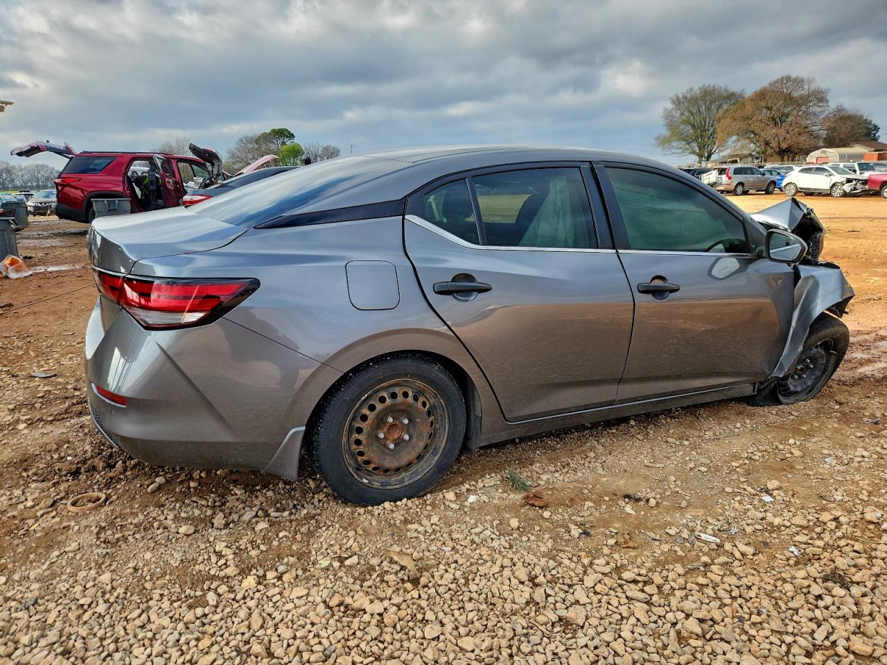 2024 NISSAN SENTRA S photo 3