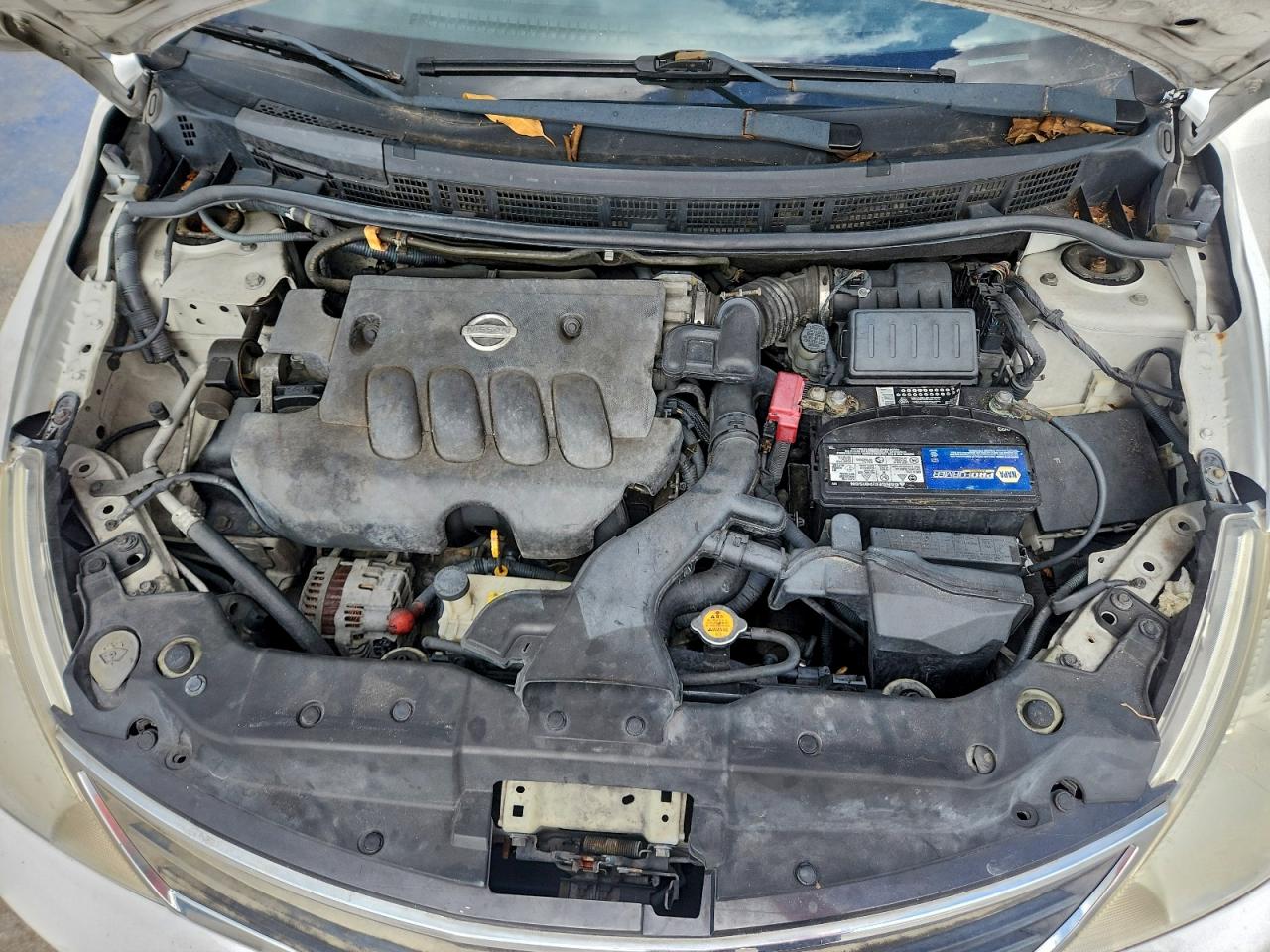 2011 NISSAN VERSA S photo 11