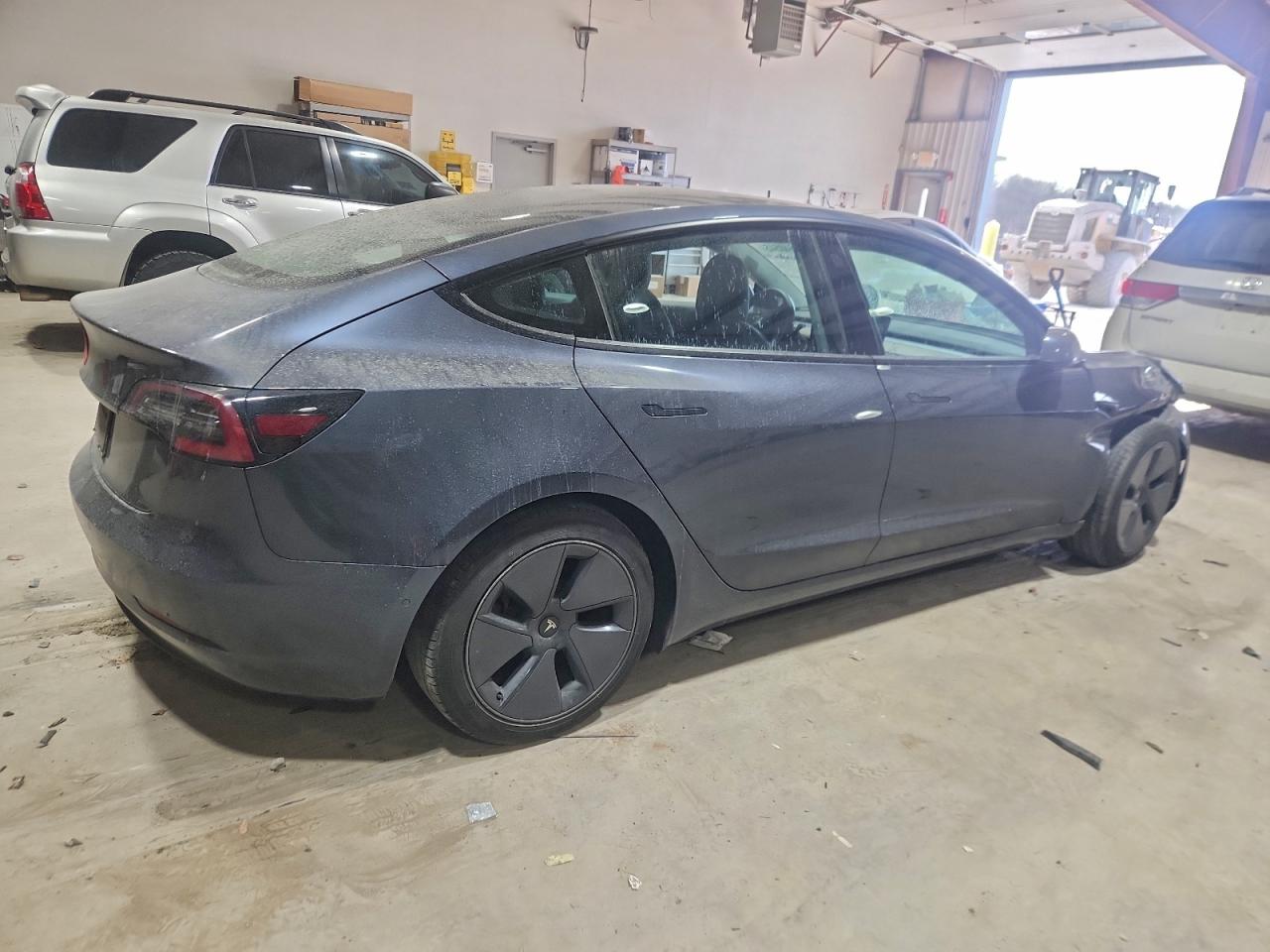2021 TESLA MODEL 3 photo 3