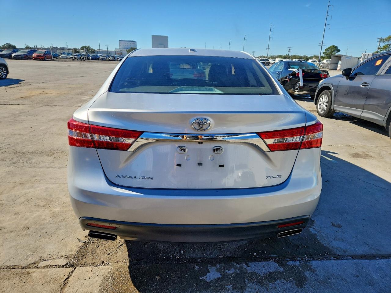 2013 TOYOTA AVALON BASE photo 11
