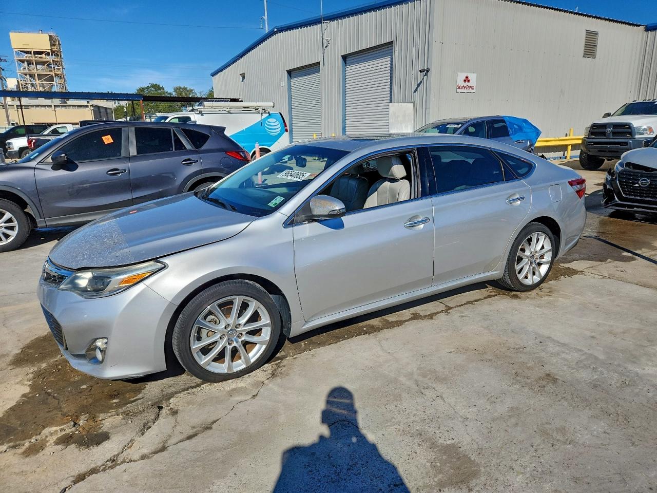 2013 TOYOTA AVALON