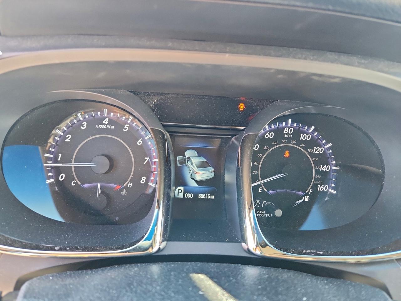 2013 TOYOTA AVALON BASE photo 17