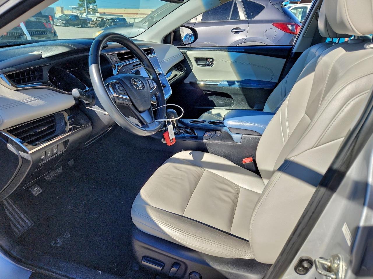 2013 TOYOTA AVALON BASE photo 13