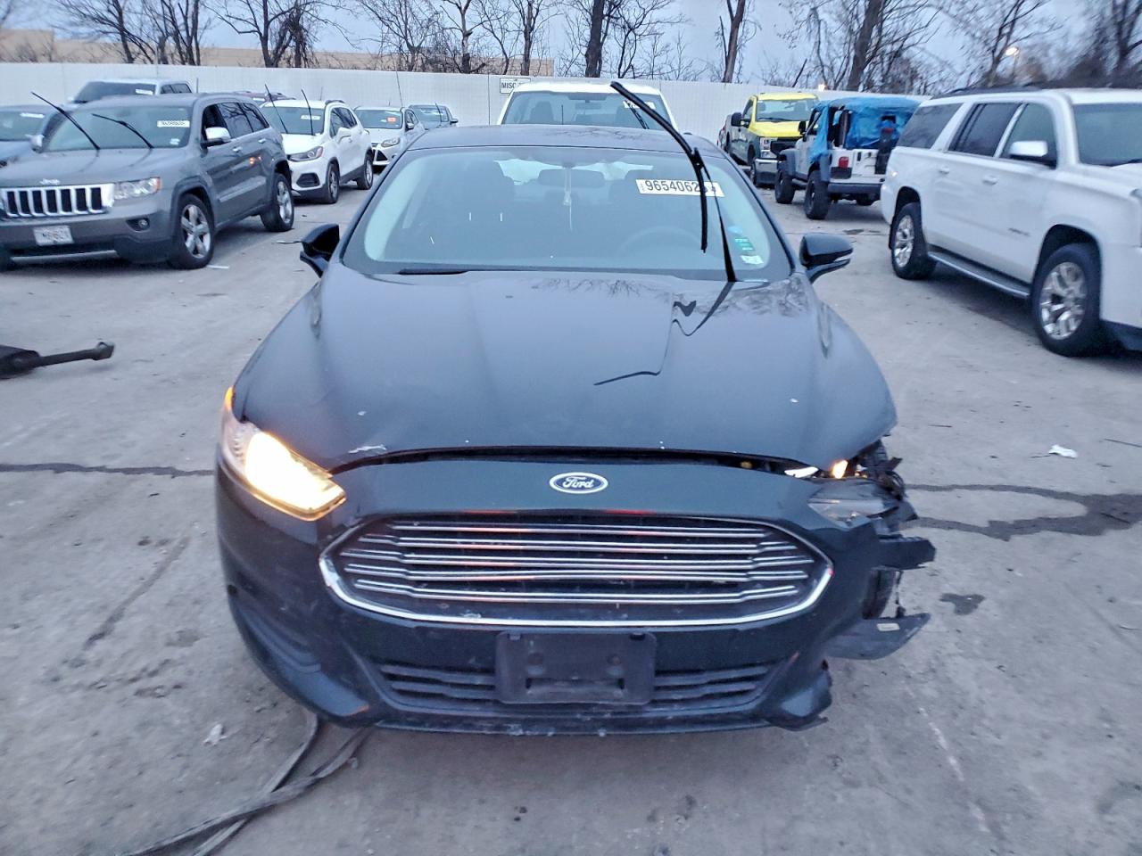 2014 FORD FUSION SE photo 9