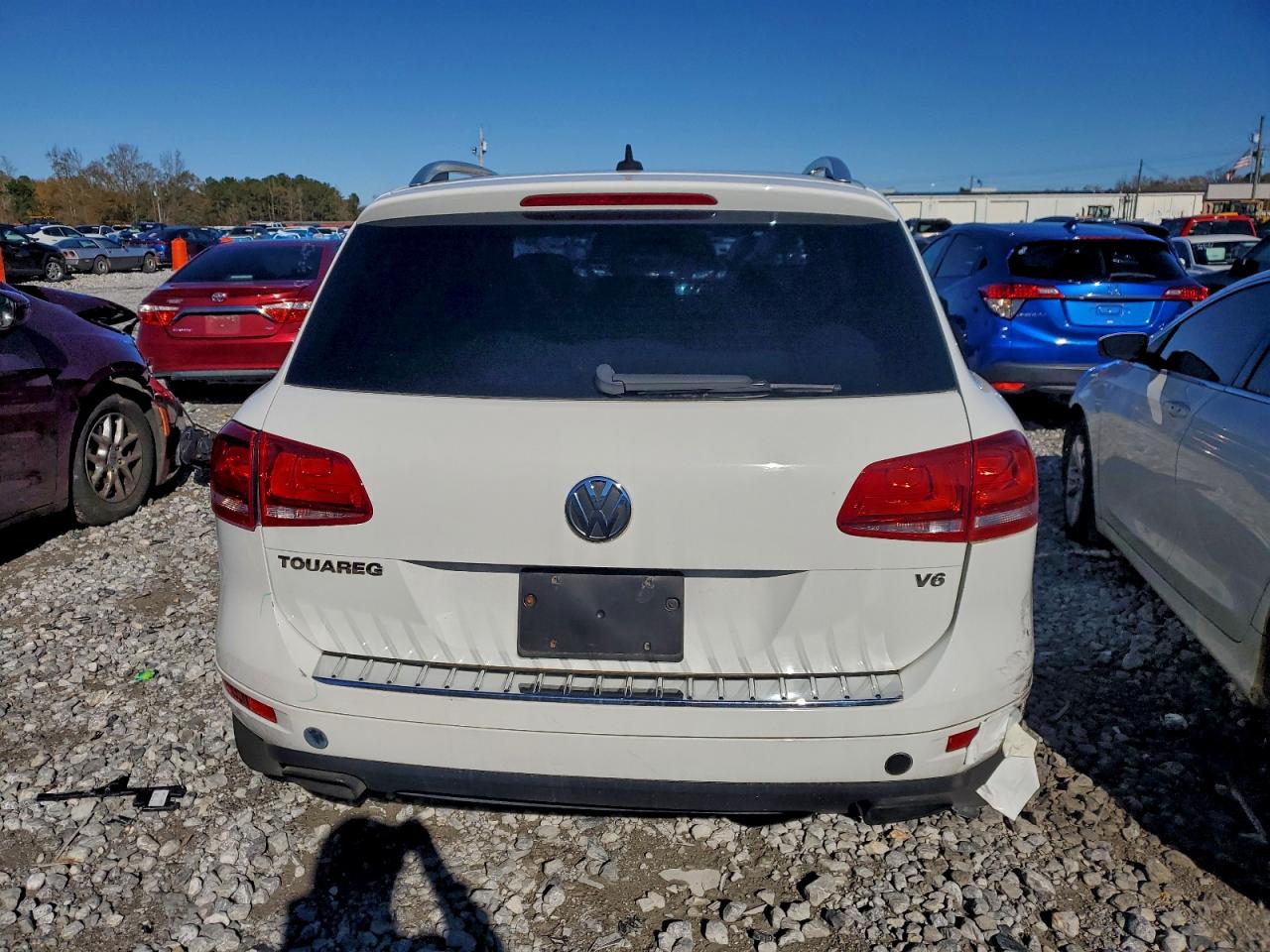 2013 VOLKSWAGEN TOUAREG V6 photo 6
