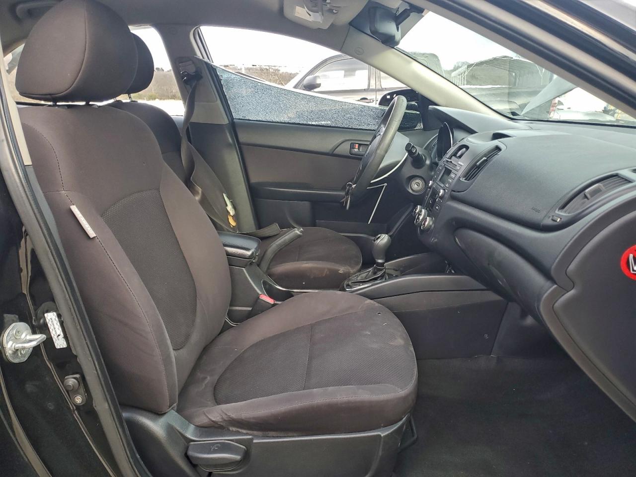2012 KIA FORTE EX photo 7