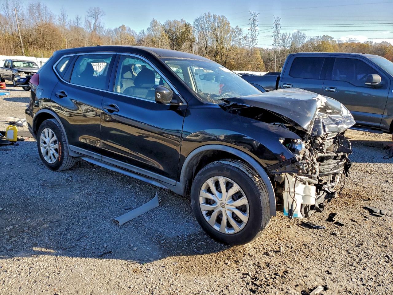 2018 NISSAN ROGUE S photo 4