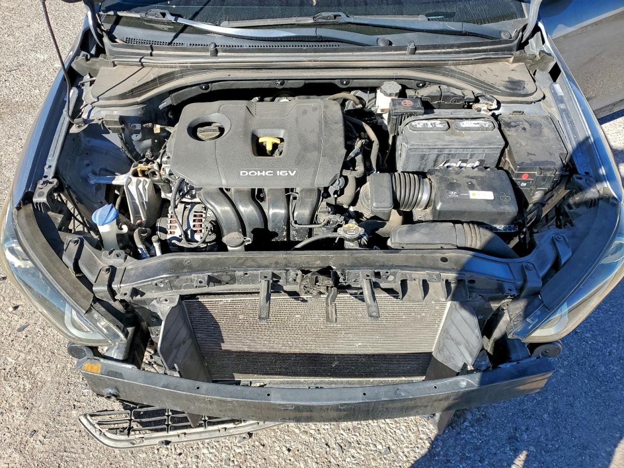 2018 HYUNDAI ELANTRA SEL photo 11