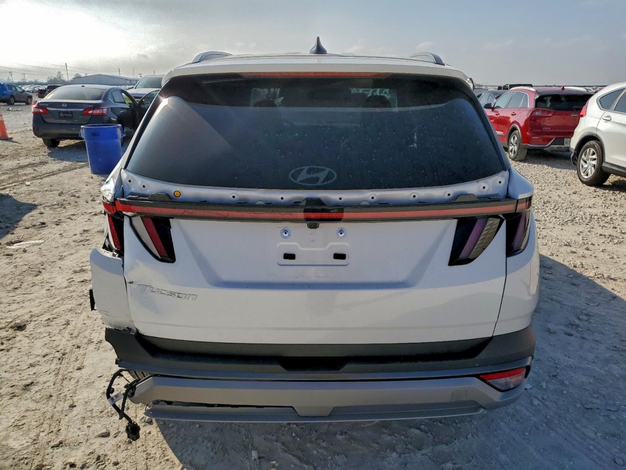 2025 HYUNDAI TUCSON SEL photo 6