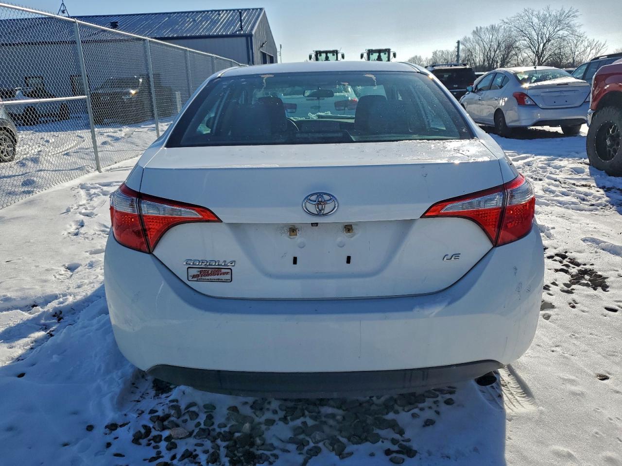 2014 TOYOTA COROLLA L photo 6
